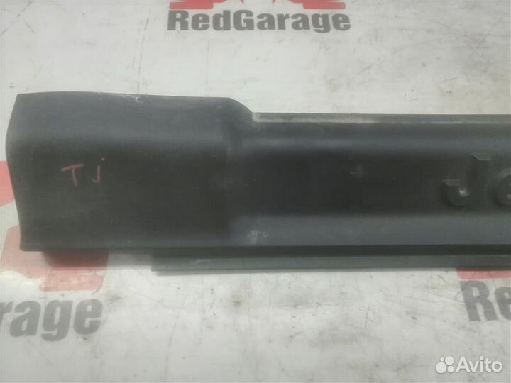 Накладка бампера передняя Jeep Wrangler TJ ERH