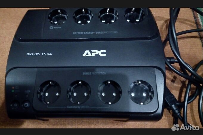 Источник бесперебойного питания