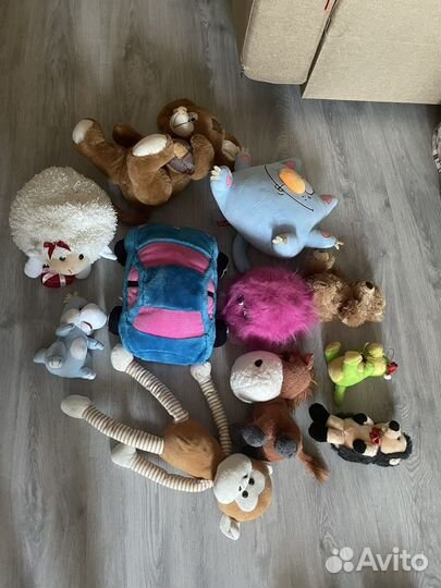 2 пакета игрушек