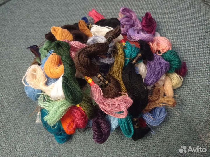 Пряжа, нитки для вышивки более 100 цветов