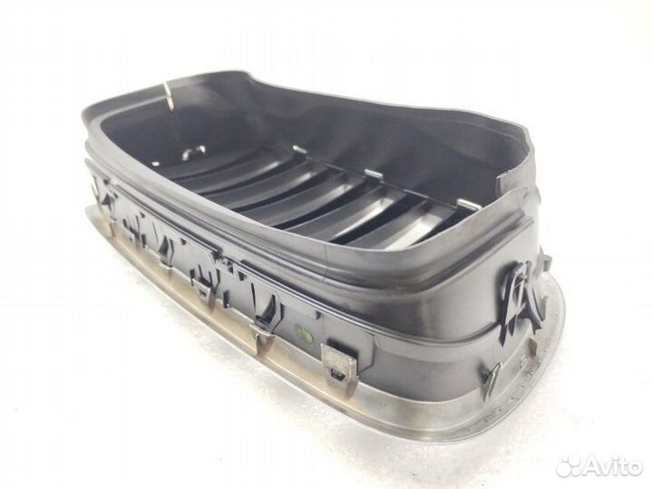 Решетка радиатора передняя левая Bmw X5 E70