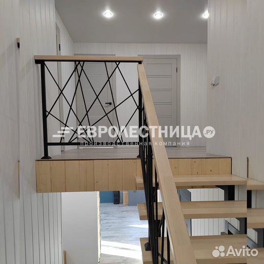 Лестница металлическая