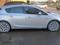 Opel Astra 1.4 MT, 2010, 212 000 км, с пробегом, цена 899 000 руб.