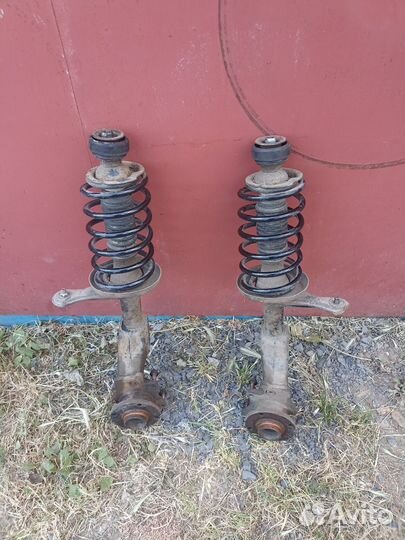 Ауди 80 передние стойки
