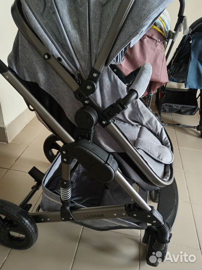 Коляска 3 в 1 с автолюлькой