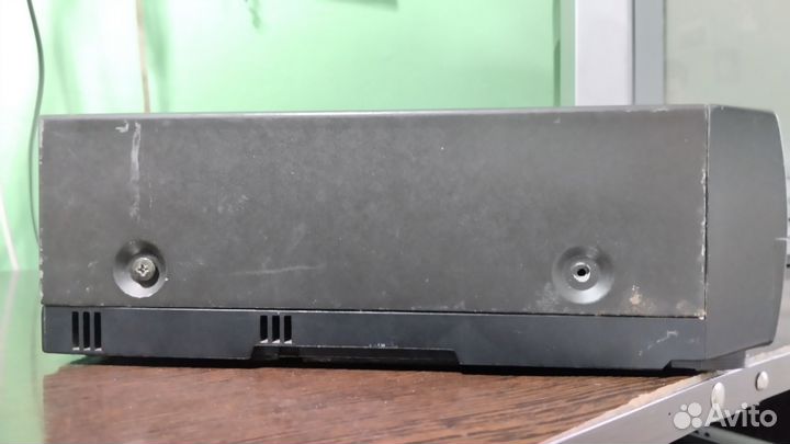 Видеомагнитофон JVC HR-P175EE