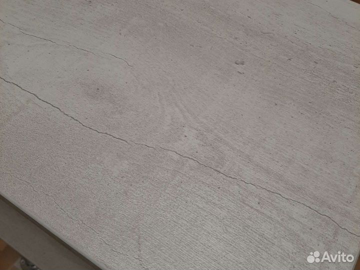 Столик косметолога /мастера /тележка