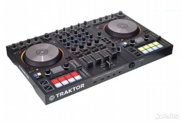 DJ-контроллер traktor kontrol S4 MK3