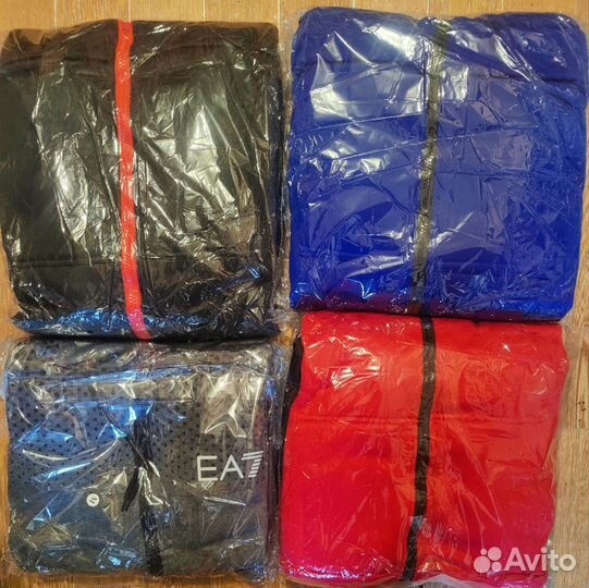 Спортивный костюм