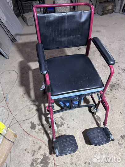 Стул для инвалидов