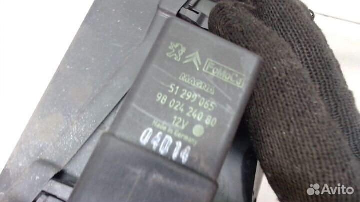 Блок предохранителей Citroen C4 Grand Picasso 2014