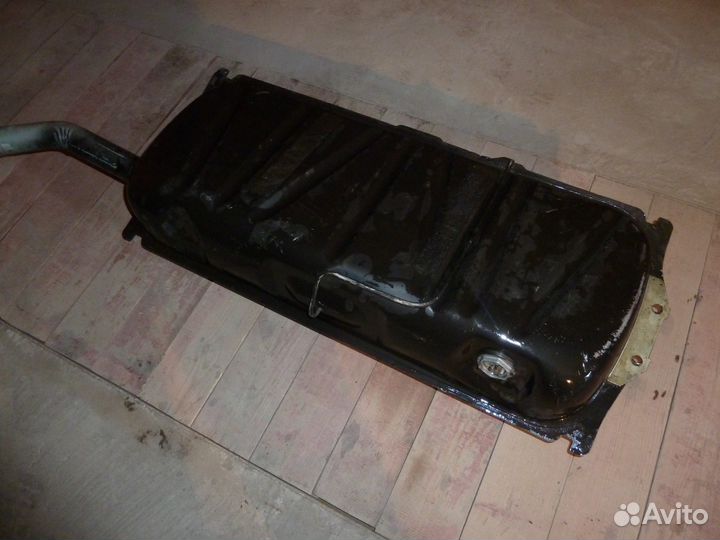 Бензобак, топливный датчик на Mercedes Benz W123