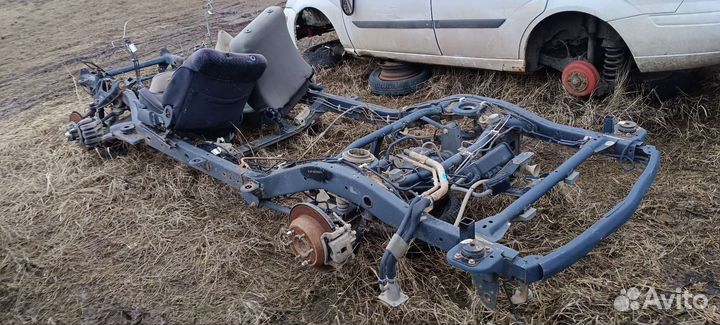 Рама с мостами всборе gw hover h3 new 2014г турбо