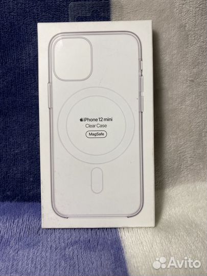 Оригинальный чехол с MagSafe на iPhone 12 mini