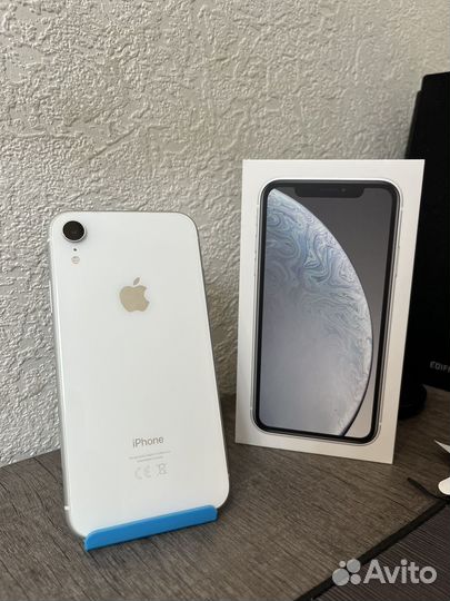 iPhone Xr, 64 ГБ
