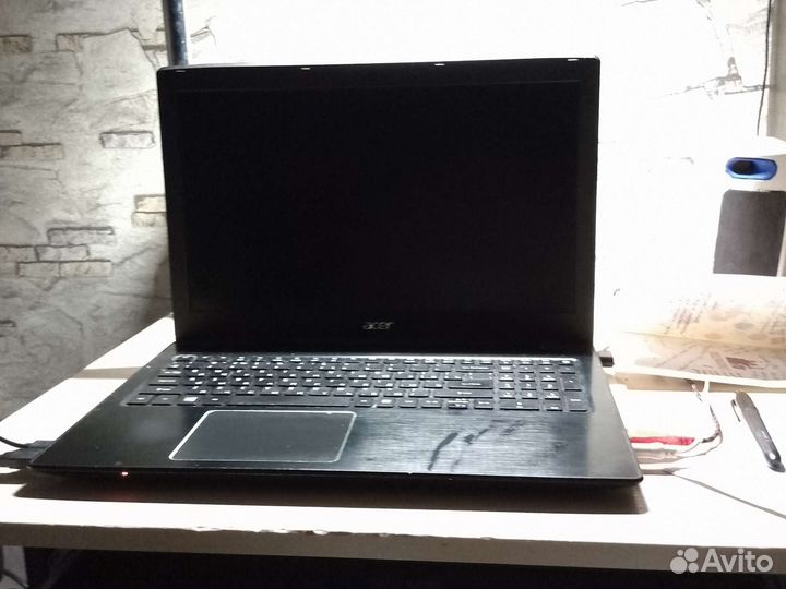 Acer TravelMate p259-MG