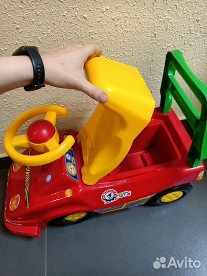 Машинка каталка