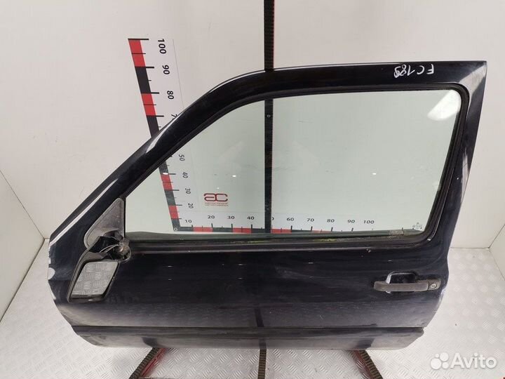 Дверь передняя для Volkswagen Golf 3 1H3831055A