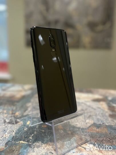 OnePlus 6, 8/128 ГБ