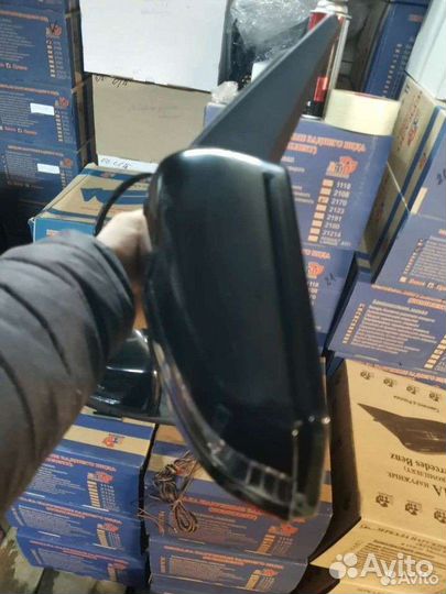 Зеркала на Нива Шевроле, Тревел стиль Мерседес