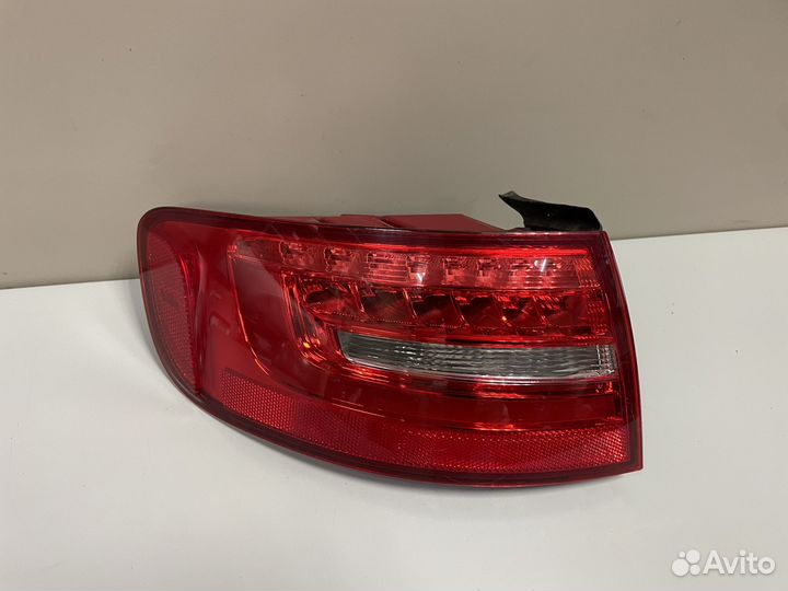 Фонарь левый в крыло Ауди А4 Б8 рестайлинг