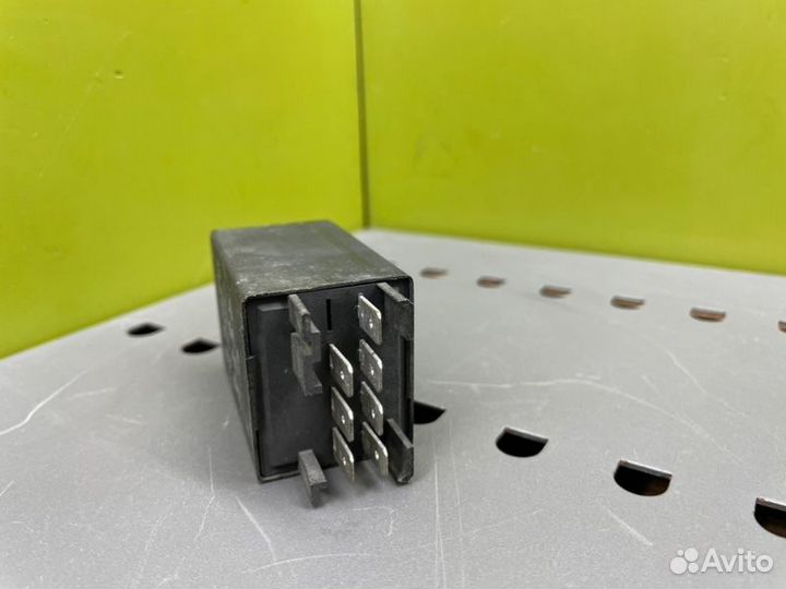 Реле фаркопа Mercedes Sprinter 901-905 OM611 2003