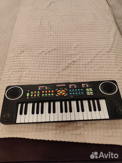 Синтезатор