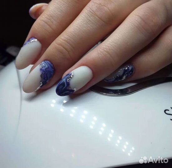 Маникюр с покрытием гель-лаком