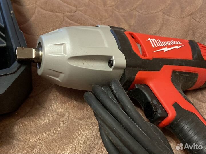 Гайковерт Milwaukee ipwe 400R