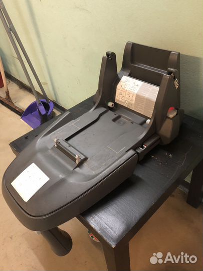 Автокресло Audi isofix