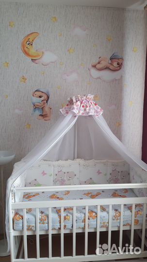 Детская кроватка