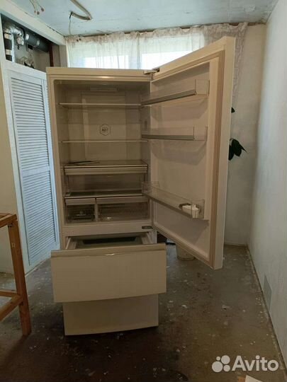 Холодильник бу Haier