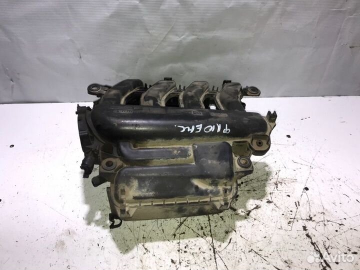 Коллектор впускной Renault Fluence