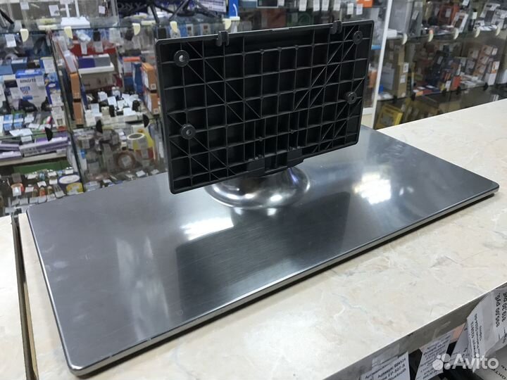 Подставка под телевизор LG