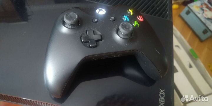 Xbox One 500gb с играми
