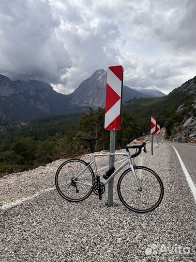 Шоссейный велосипед Cannondale Caad Optimo 4