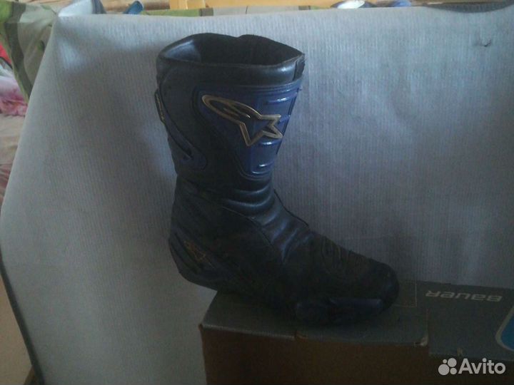 Мотокомбинезон