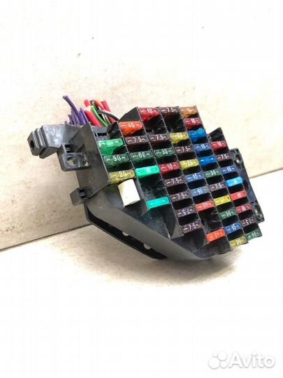 Блок предохранителей Saab 9-5 седан B205 1986см