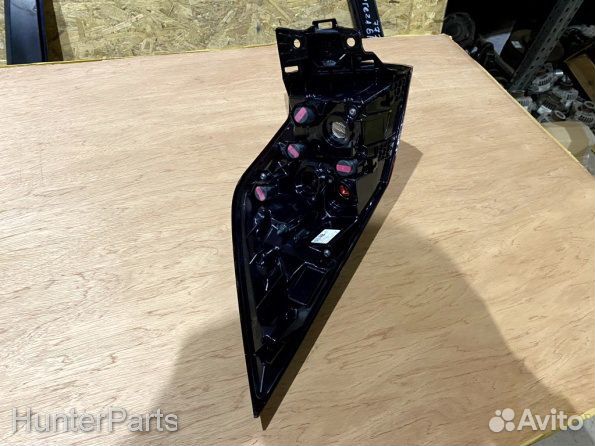 Фонарь Toyota RAV4 Xa50 задний правый