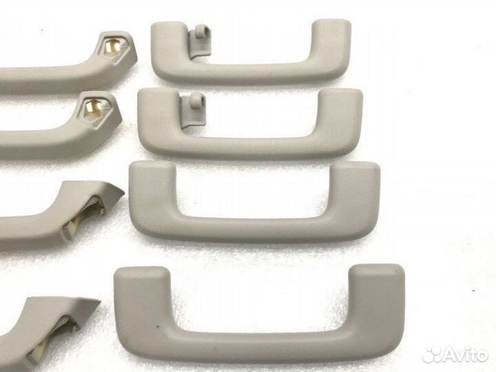 Ручка потолочная Mitsubishi Pajero Sport KS1W 3.0