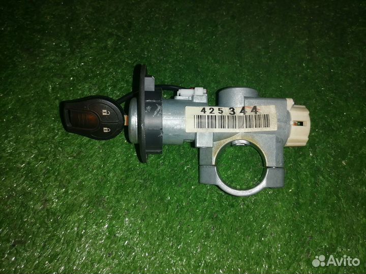 Замок зажигания D8700CF4BA Nissan X-Trail T31