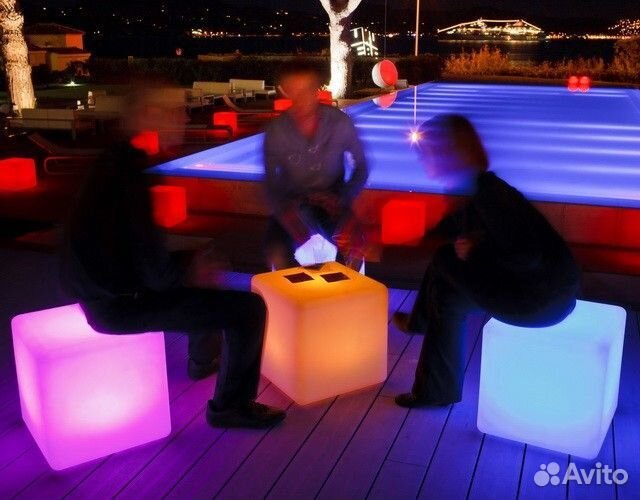 Светодиодные кубы беспроводные аккумуляторные IP68