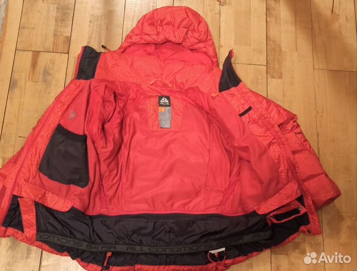 Зимняя куртка nike ACG, xs