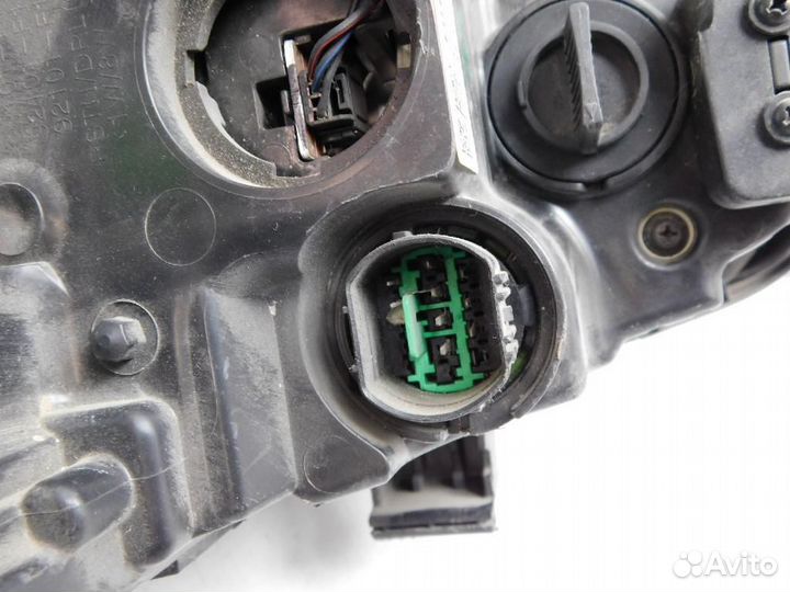 Фара левая Kia Sportage