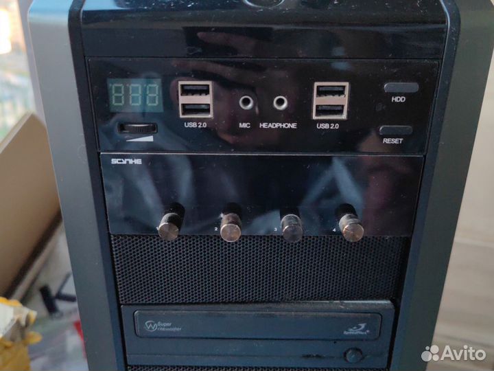 Корпус zalman z9 plus с контроллером