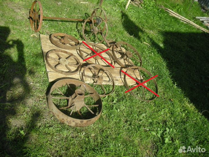 Колесо от тачки тачанки телеги железные самовывоз