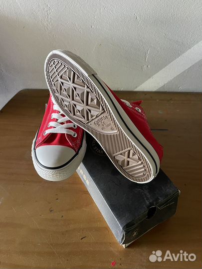 Кеды Converse короткие красные