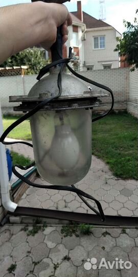 Фонарь уличный