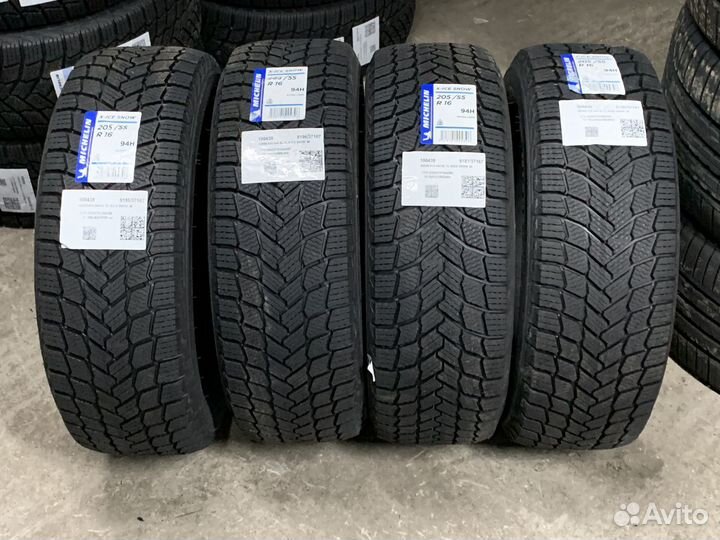 Michelin X-Ice Snow 205/55 R16 94H