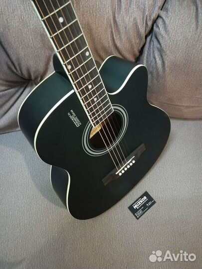 Гитара акустическая с чехлом